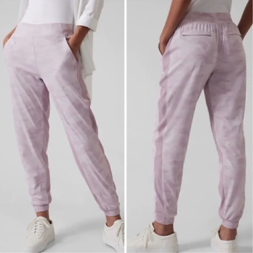 Athleta Brookyln Lined Camo Jogger Pant Purple